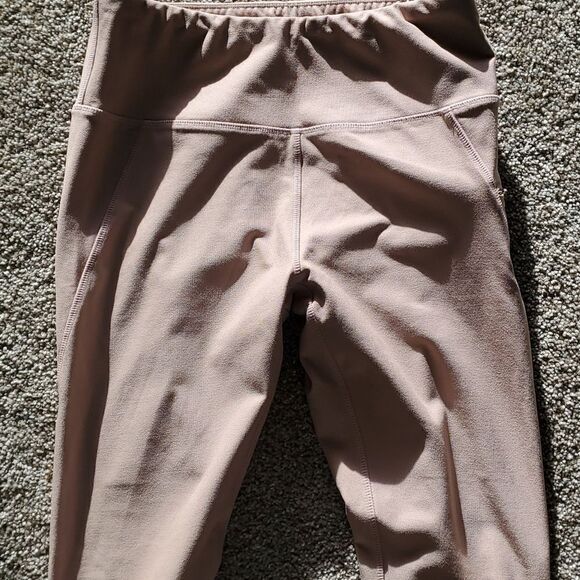 Mondetta pale pink leggings. Size medium. One zipper pocket. Great condition. - Picture 11 of 11